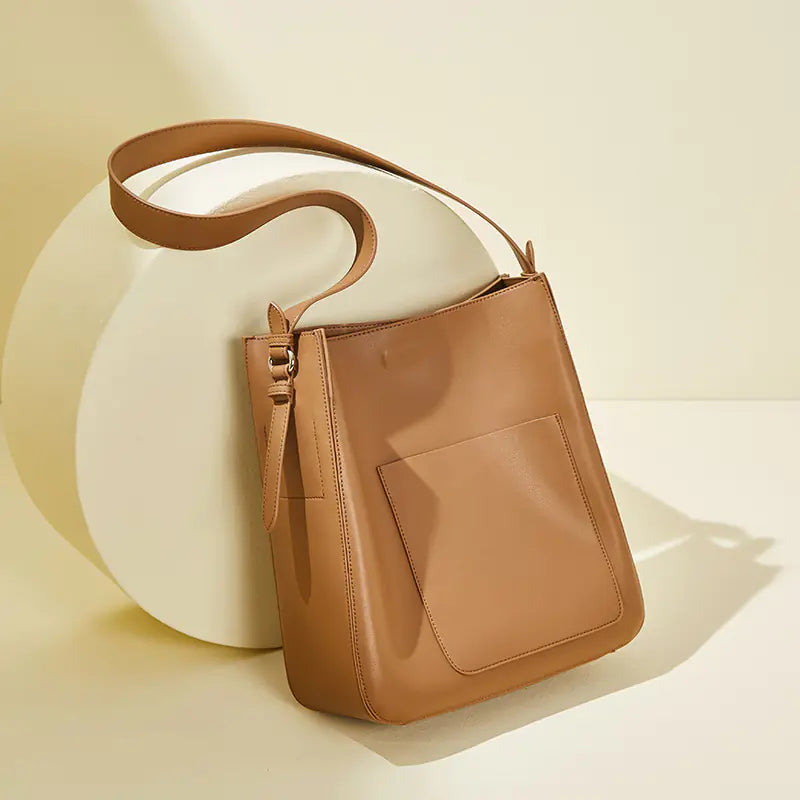 2022 New Vintage Leather Women's Bucket Bag